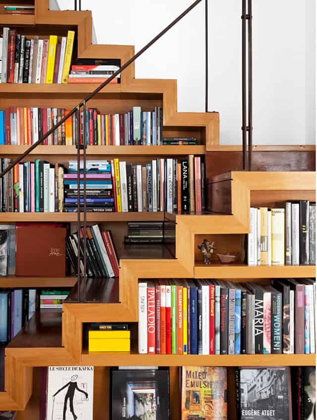 20 Strategies to Flip Stairs into an Excellent Bookshelf Library