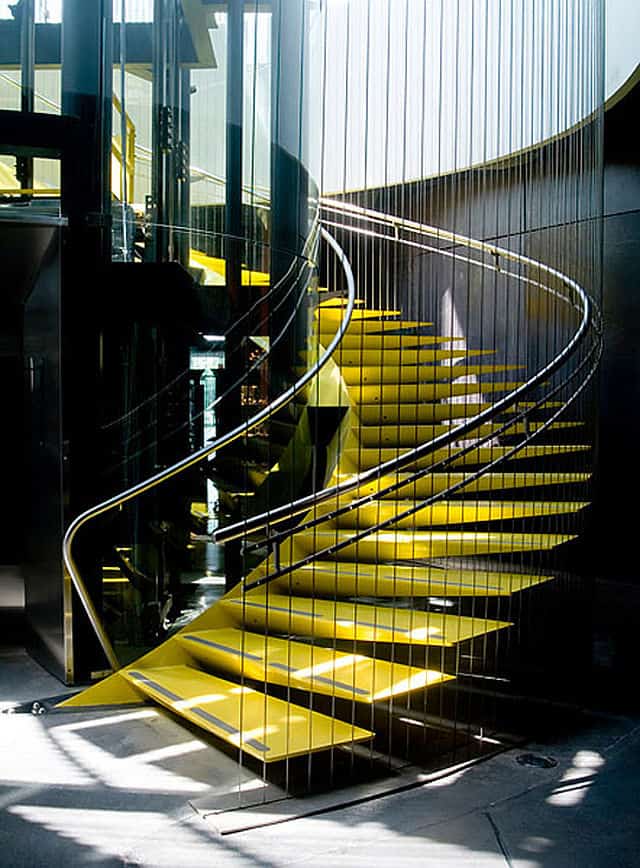 2b-colour-iffic-staircase-designs-contemporary-homes.jpg